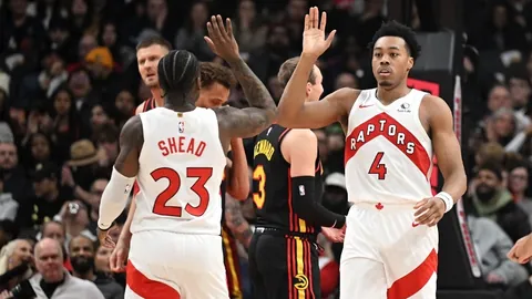 英超球员身价榜：伊萨克和恩瓦内里齐涨2500万，怀森与曼城四人跻身榜单