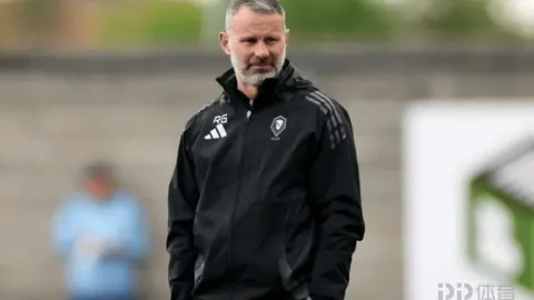 威少达成万次助攻里程碑，超越大O，荣登NBA历史助攻榜第八宝座！